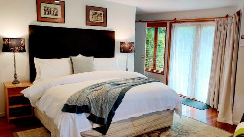 Kerikeri Bed & Breakfast | Moon Gate Villa