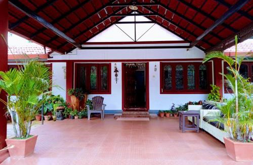 Chikkamagaluru House | Moon Mist Resort