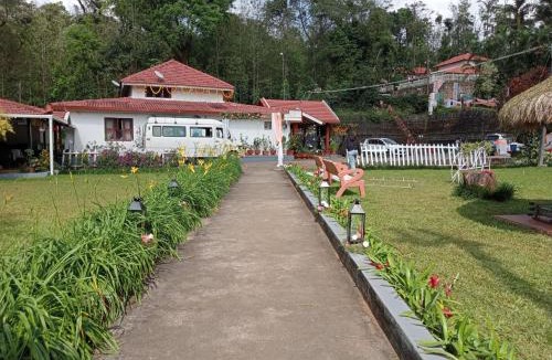 Chikkamagaluru House | Moon Mist Resort