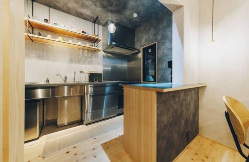 Hatsukaichi Cottage | moon river openair bathsaunaswitch on big scree/Hatsukaichi Hiroshima
