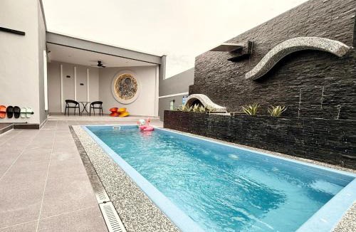 Baharu Gunung Rapat Villa | Moon22 Private Pool