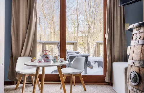 Wears Valley Cabin | Moondance Cabin by Lightfoot Stays