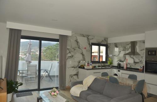 Calheta House | Moonfall House