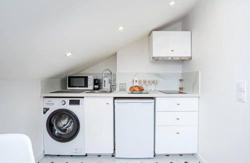 Chatou Apartment | MOONLIGHT - 4 Pers - Wifi