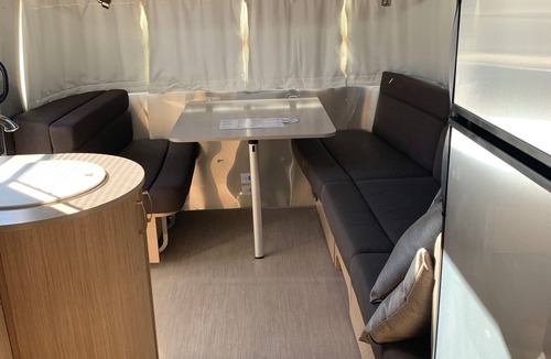 Joshua Tree RV Rental | Moonlight Desert Airstream Near Joshua Tree National Park!