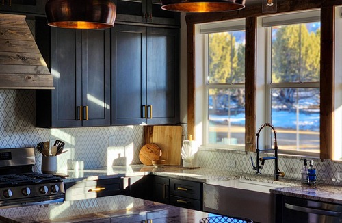 Orderville House | Moonlight Lodge | Private Hot Tub | Zion NP