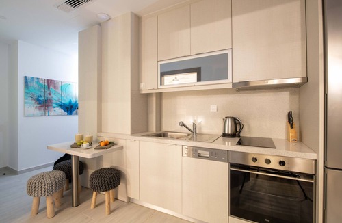 Koutsouras Condo | Moonlight villa condo at water's edge