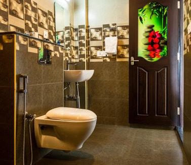 Chithirapuram Hotel | Moonline Resort