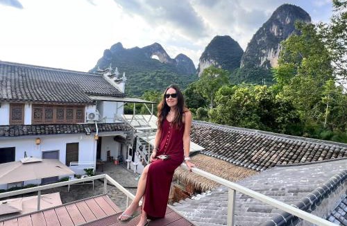 Ten Mile Gallery Cabin | Moonlit Cloud Inn Yangshuo Yulong River