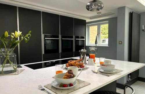 Norwich House | Moonsticks