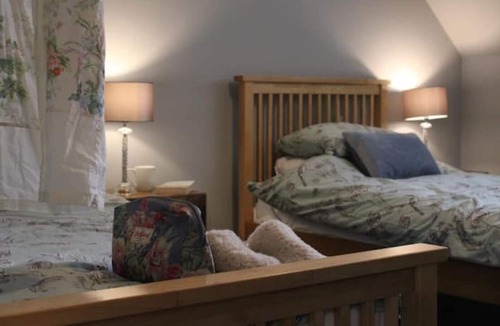 Norwich House | Moonsticks, Modern & Well Presented 5 Bed House