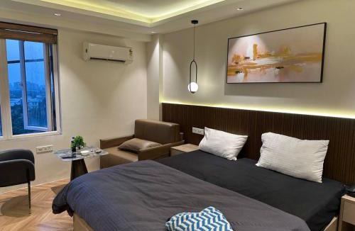 Jaypee Greens Apartment | moonstone studio