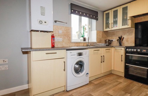 St Wenn Cottage | MOORLAND VIEW, pet friendly, with a garden in Newquay