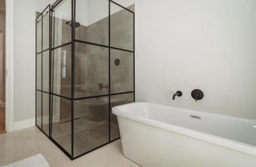 George House | Moorlands Manor