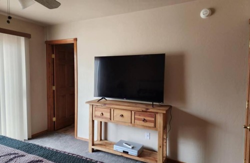 Heber House | Moose Cabin Escape