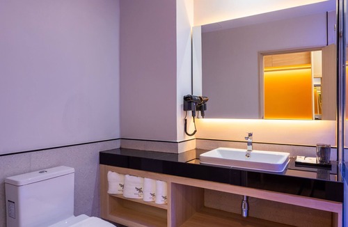 Chiang Mai Hotel | Moose Easy Hotel