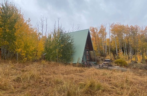 Walden House | Moose Haven Cabin@22 West Cabins 18 miles from Walden, 80 miles from Steamboat.
