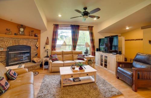Baring House | 'Moose Lodge' Cabin w/Entertainment Gazebo!
