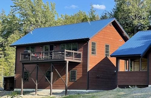North Penobscot Cabin | Moose Lodge - Mt Katahdin View/Lakefront Lake Millinocket