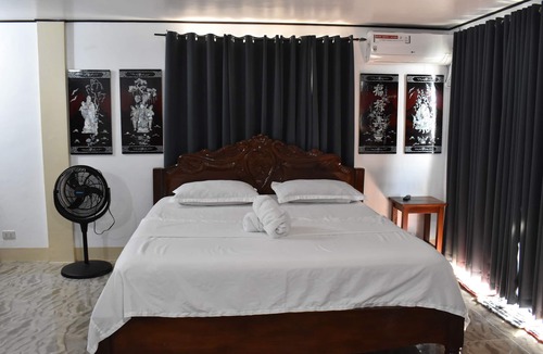 San Narciso Hotel | MOPE Beach Resort