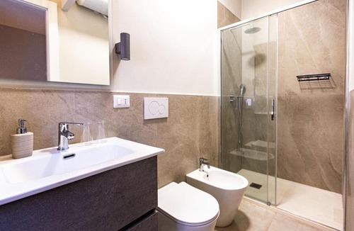 Chinatown Apartment | Morazzone suite - Chinatown