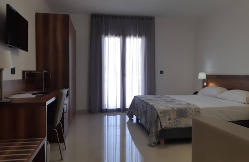 Posto Vecchio Hotel | Morello Beach Hotel