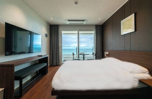 Sokcho Hotel | MORETHANSCBEACH