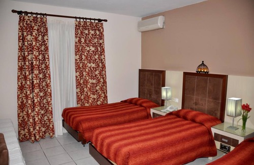 Kambos Hotel | Morning Star