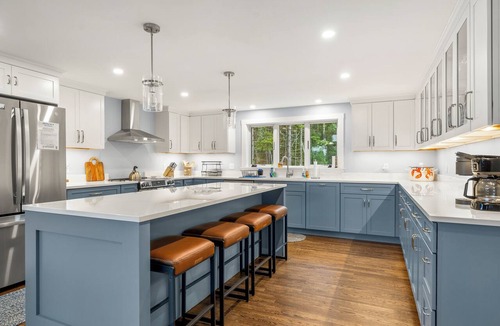 Sebascodegan Island House | Morningside. Waterfront, newly renovated, dock and float, Pet friendly!