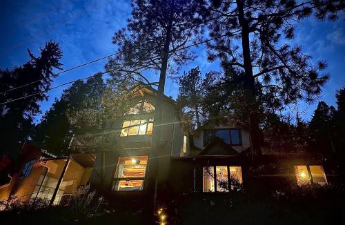Morrison House | Morrison Colorado Mountain Getaway - Red Rocks