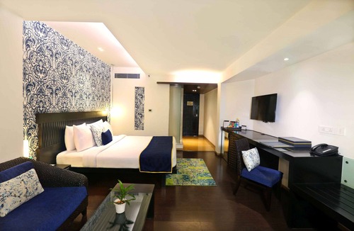 Sector 18 Hotel | Mosaic Original, Noida
