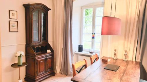 Reil Apartment | Mosel-Side De Luxe Suite
