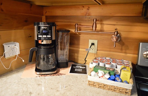 Williamstown Cabin | Most charming cabin blended with rustic warmth & modern comfort in williamstown
