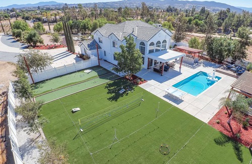 Temecula Villa | Most Sought-After STR in Wine Country. Now with a professional pickleball court!