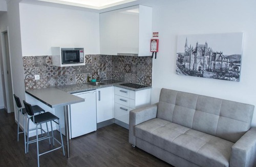 Batalha Apartment | Mosteiro View