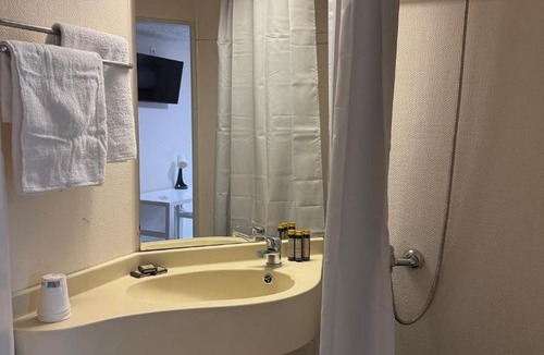 Claye-Souilly Hotel | Mot Hotel