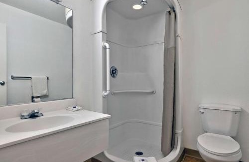 Alamogordo Hotel | Motel 6-Alamogordo, NM