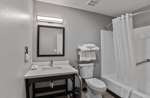Brighton Hotel | Motel 6 Brighton CO Denver Northeast