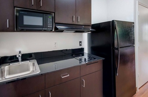 Channelview Hotel | Motel 6 Channelview, TX