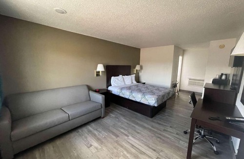 Hermiston Hotel | Motel 6 Hermiston, OR - Umatilla