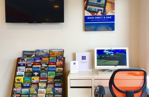 Hillsville Hotel | Motel 6 Hillsville, VA