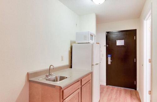 Hinesville Hotel | Motel 6 Hinesville, GA