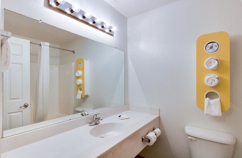 Hinesville Hotel | Motel 6 Hinesville, GA