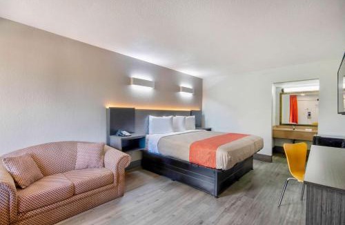Lafayette Hotel | Motel 6-Lafayette, LA