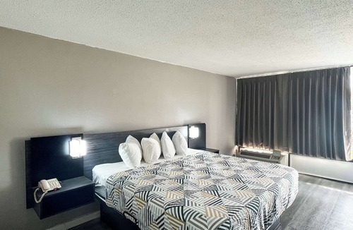 Lugoff Hotel | Motel 6 Lugoff, SC