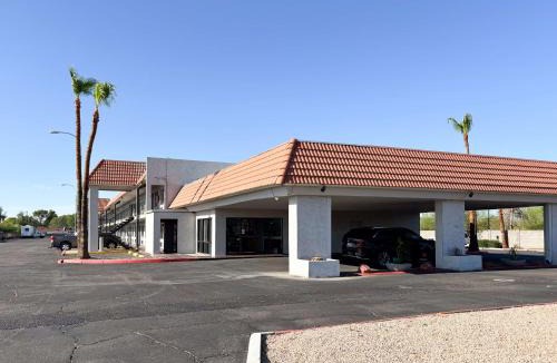 Mesa Hotel | Motel 6 Mesa, AZ - Downtown