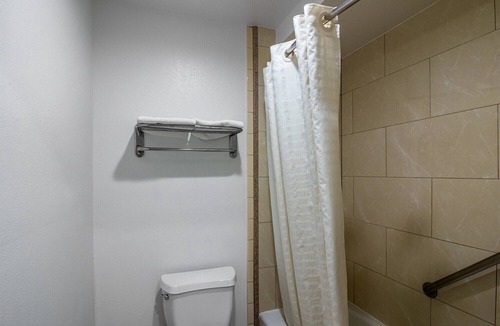 Norwalk Hotel | Motel 6 Norwalk, CA