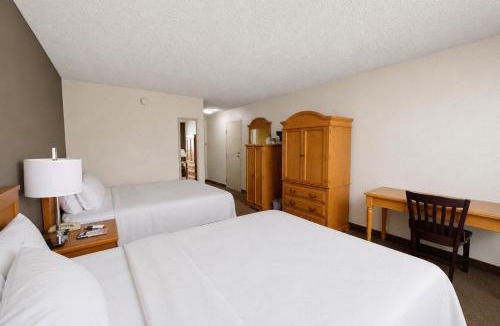 Rawlins Cabin | Motel 6 Rawlins, WY