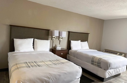 Rochester Hotel | Motel 6 Rochester, NY - Airport