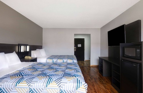 Shepherdsville Hotel | Motel 6 Shepherdsville, KY – Louisville South